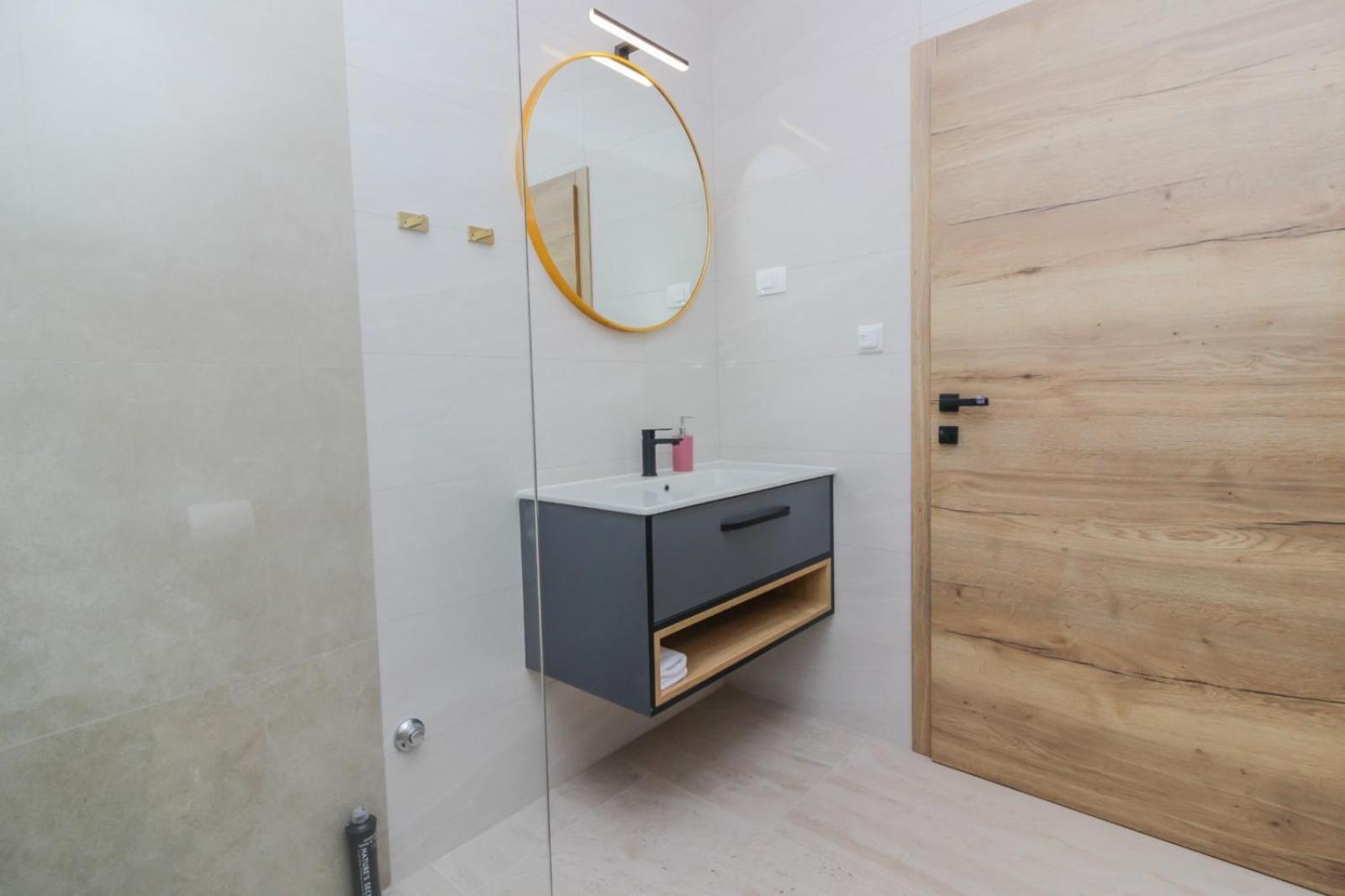 Rooms Zemunik Donji Zemunik Exteriör bild