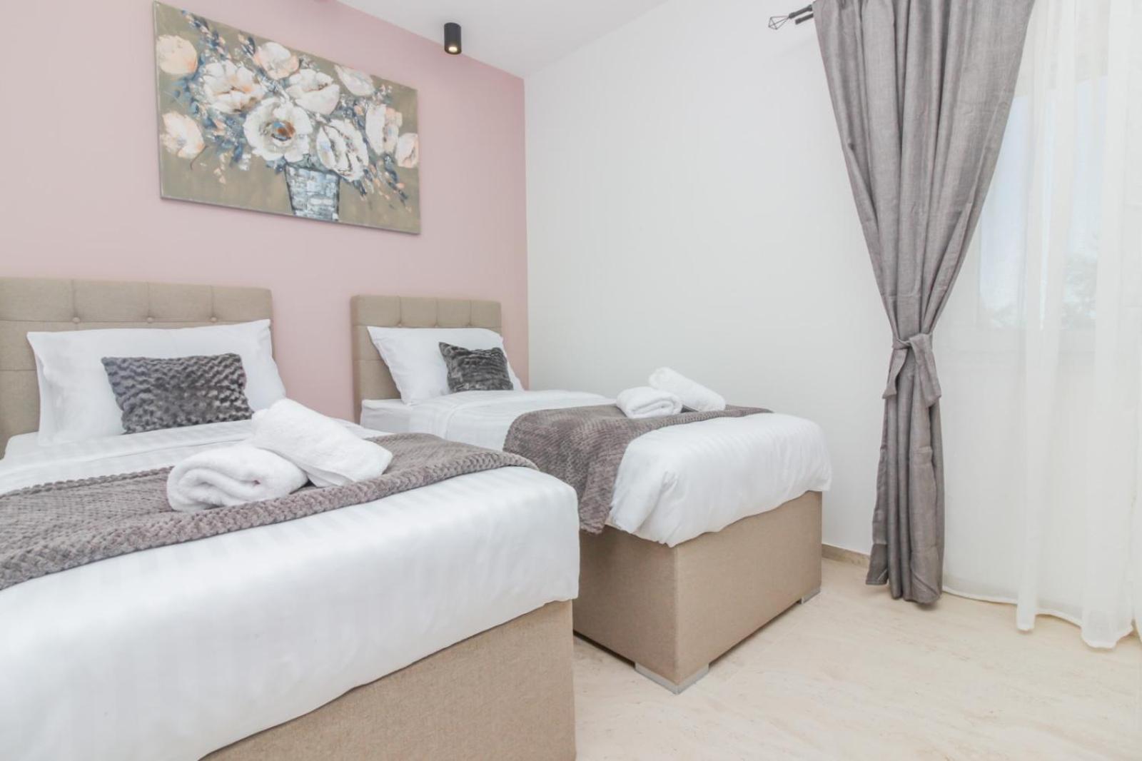 Rooms Zemunik Donji Zemunik Exteriör bild