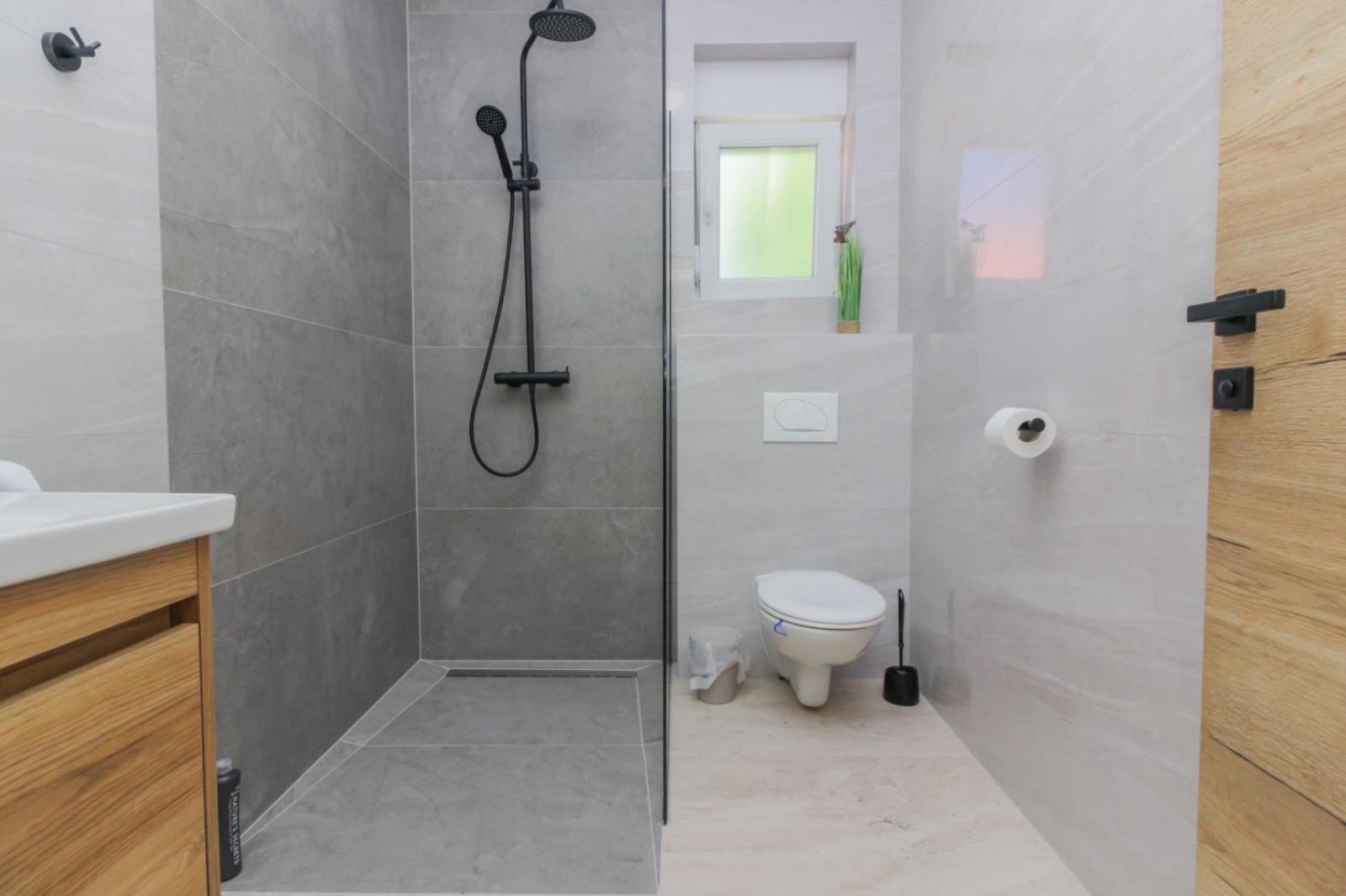 Rooms Zemunik Donji Zemunik Exteriör bild